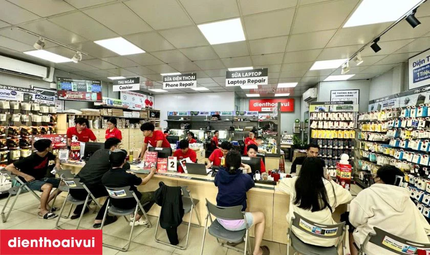 Nên thay camera sau GENA cho iPhone SE 2022 uy tín ở đâu