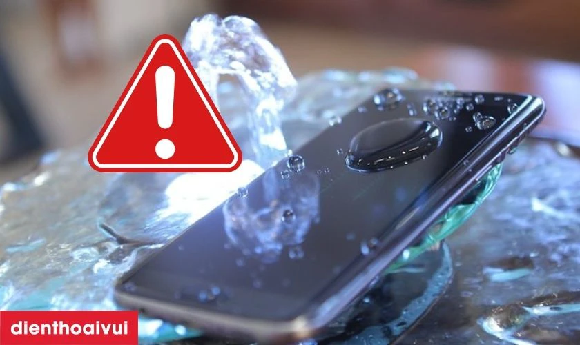 Nguyên nhân khiến camera sau OPPO A18 bị hư, lỗi/mờ