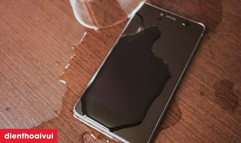 Nguyên nhân khiến camera Oppo Reno 6 bị hư, lỗi/mờ