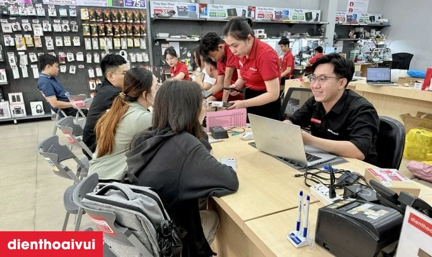 Thay camera sau OPPO ở đ&acirc;u uy t&iacute;n