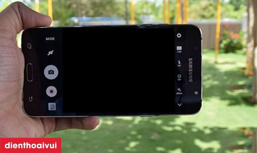 Khi nào bạn cần thay camera sau Samsung Galaxy A04?