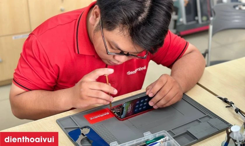 Địa chỉ thay camera sau Samsung Galaxy A10 ở đâu uy tín tại TPHCM và Hà Nội?