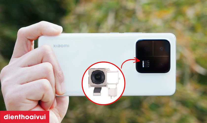Thay camera sau Xiaomi 13 Pro ch&iacute;nh h&atilde;ng GENA l&agrave; g&igrave;?