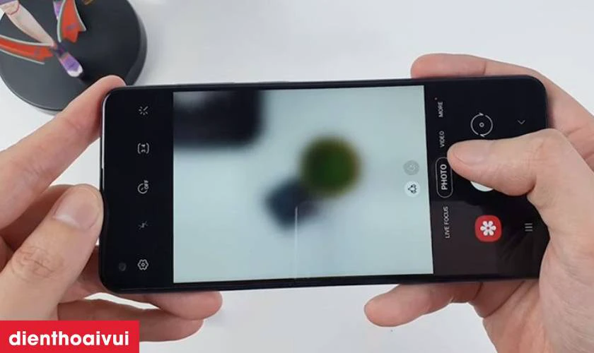 Nguyên nhân camera sau của Xiaomi Mi 8 Lite bị lỗi?
