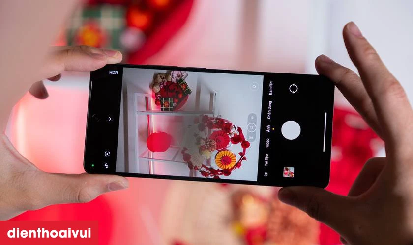 Camera sau Xiaomi Poco M6 Pro bị mờ