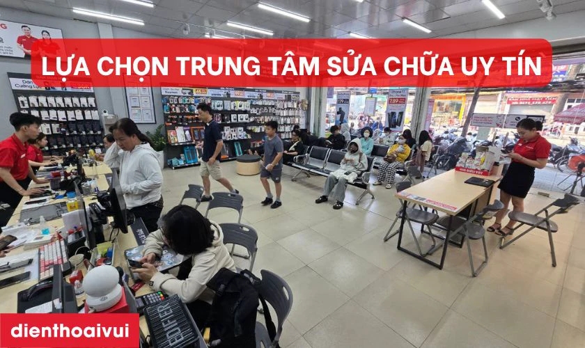 Tìm địa chỉ uy tín để thay camera sau cho điện thoại