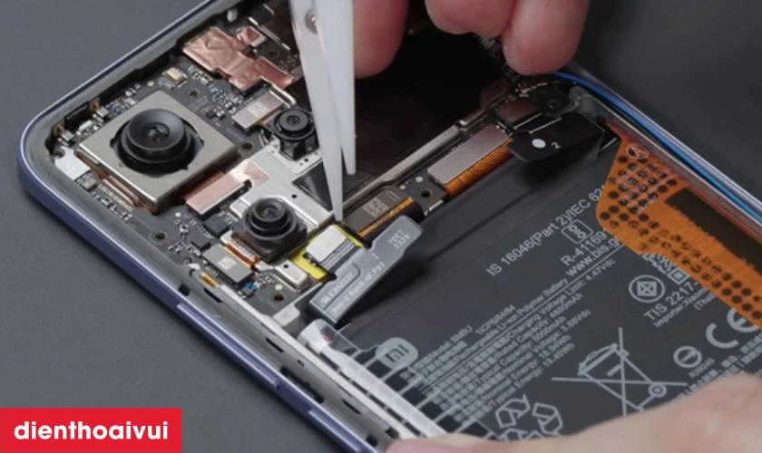 Có nên thay camera sau Xiaomi Redmi Note 12S không?