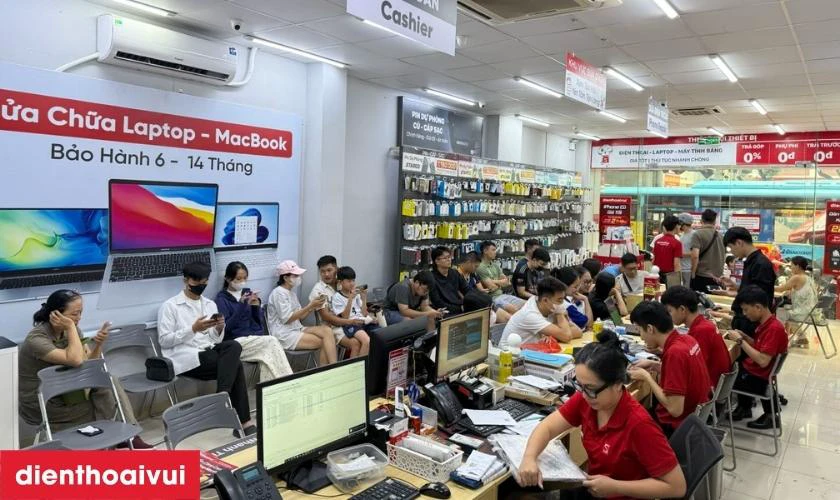 Dịch vụ thay camera trước cho iPhone 12 Mini chính hãng GENA giá rẻ, lấy ngay tại Điện Thoại Vui