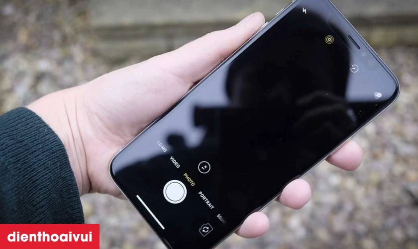 Các dấu hiệu nhận biết cần thay camera trước giữ Face ID cho iPhone 13 Pro Max