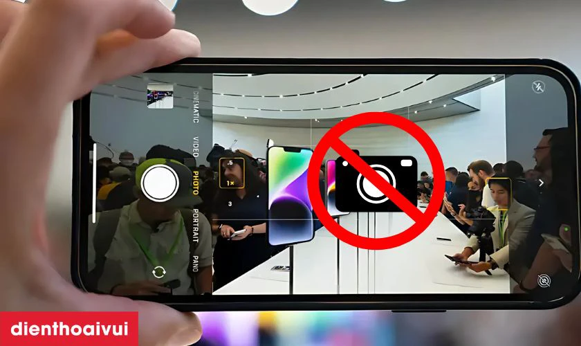 Khi nào bạn cần thay camera trước iPhone 14 giữ Face ID?