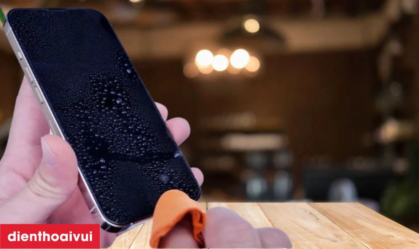 Nguyên nhân camera điện thoại iPhone 16 Plus bị hư hỏng