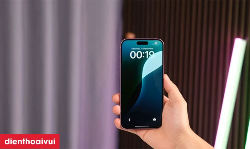 Hạn chế va đập mạnh hoặc làm rơi máy