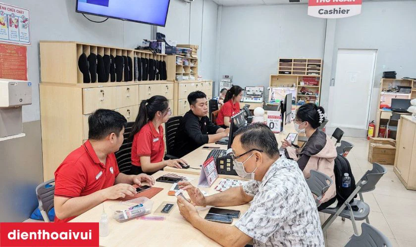 Dịch vụ thay camera trước iPhone 16 Pro Max chính hãng GENA chính hãng, lấy liền tại Điện Thoại Vui