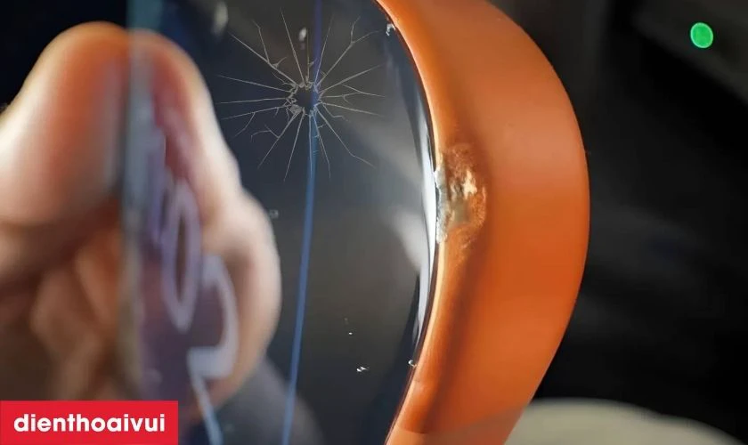 Nguyên nhân camera trước iPhone 17 Pro Max bị hư