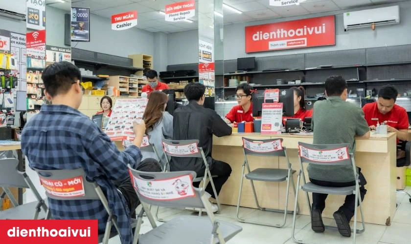 Vì sao nên chọn Điện Thoại Vui là cửa hàng thay camera trước iPhone X giữ Face ID