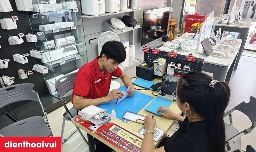 Địa chỉ thay camera trước loại Pro cho iPhone XR uy tín?