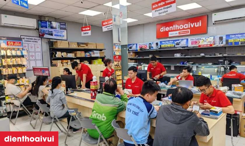 Địa chỉ thay camera trước Oppo Reno 4 Pro ở đ&acirc;u?