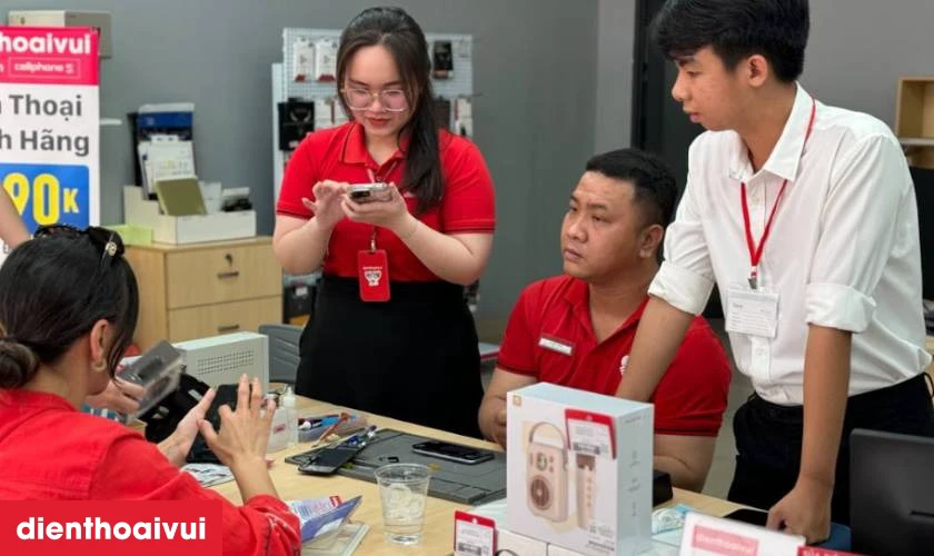 Quy trình thay camera trước Oppo Reno 5 lấy liền tại Điện Thoại Vui