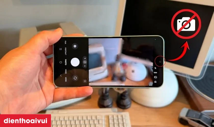 Trường hợp n&agrave;o cần thay camera trước Samsung Galaxy A26?