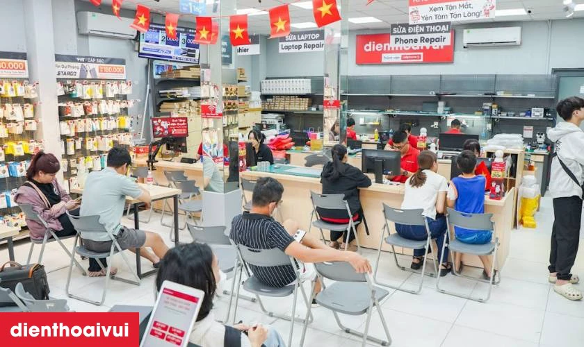 Địa chỉ thay camera trước Xiaomi Redmi Note 11 ở đ&acirc;u ch&iacute;nh h&atilde;ng tại TPHCM, H&agrave; Nội, Đ&agrave; Nẵng?