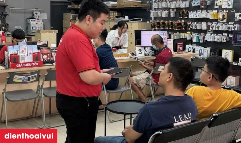 Quy trình thay cáp nguồn Apple Watch Series 2 tại Điện Thoại Vui