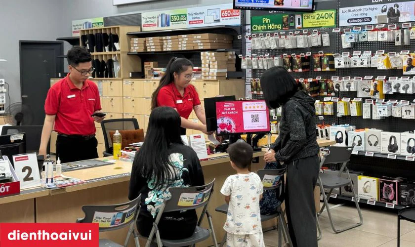 Thay cáp nguồn Apple Watch series 5 tại Điện Thoại Vui