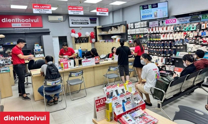 Thay cáp nguồn iPhone 13 hãng Safety chính hãng, lấy liền tại Điện Thoại Vui