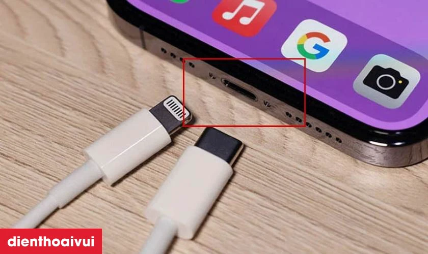 Nguy&ecirc;n nh&acirc;n c&aacute;p nguồn iPhone 15 bị hỏng