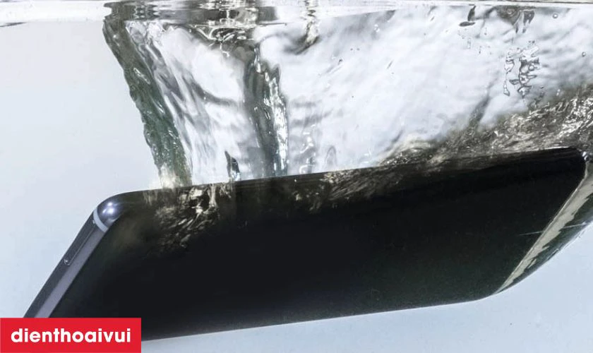 Nguy&ecirc;n nh&acirc;n c&aacute;p nguồn của điện thoại Oppo A55 bị hư hỏng