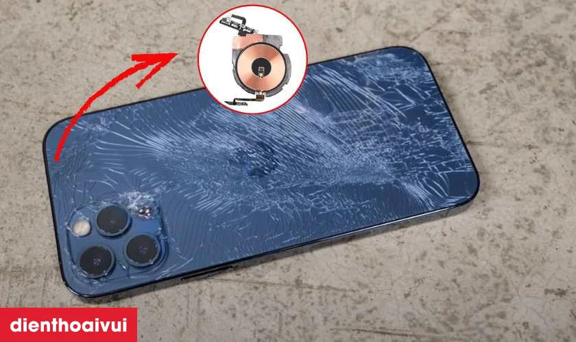 Khi nào cần thay cáp sạc không dây NFC iPhone 12 Pro?