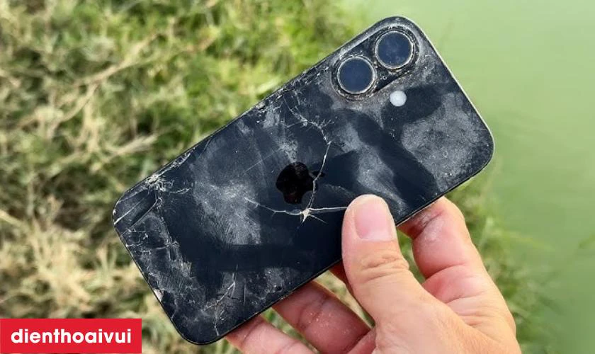 Nguyên nhân khiến cáp sạc không dây NFC iPhone 16 bị hư hỏng