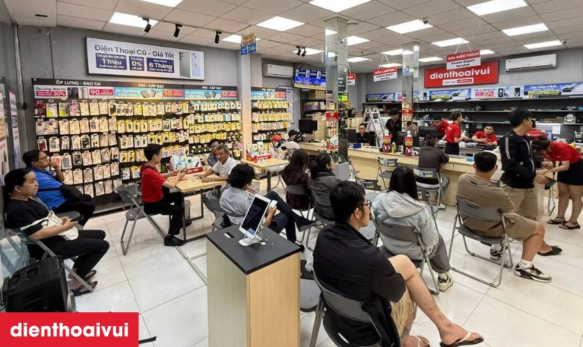 Địa chỉ thay cáp sạc không dây NFC iPhone XS uy tín