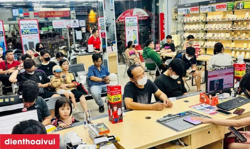 Địa chỉ thay cáp sạc không dây NFC iPhone XS Max uy tín tại TPHCM & Hà Nội