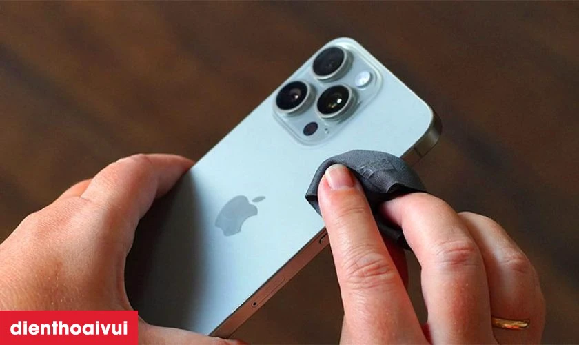 Cách bảo quản nút volume iPhone 12 Pro chính hãng GENA sau khi thay