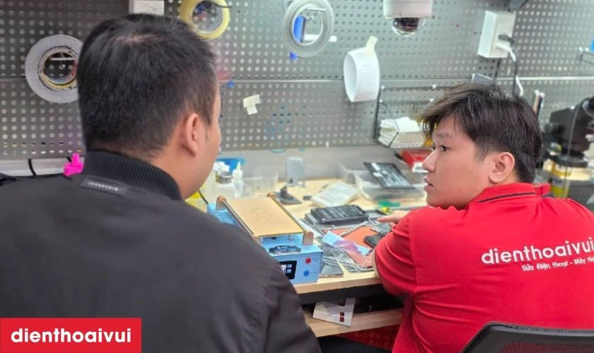 Quy tr&igrave;nh minh bạch, c&oacute; thể quan s&aacute;t trực tiếp khi sửa chữa