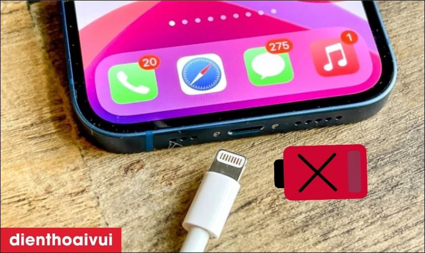 Dấu hiệu chân sạc iPhone 14 Pro bị hư hỏng là gì?