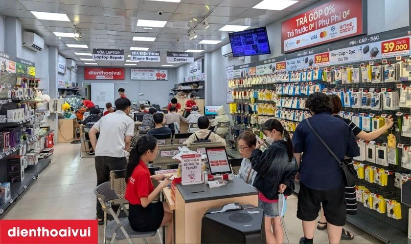 Thay ch&acirc;n sạc iPhone 16 Pro Max ch&iacute;nh h&atilde;ng GENA lấy liền tại Điện Thoại Vui