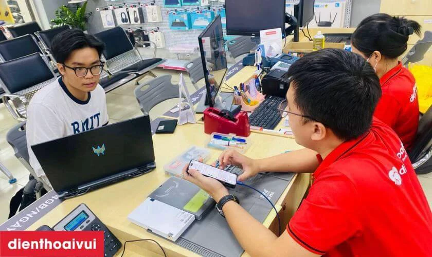 Địa chỉ thay chân sạc iPhone 16 Pro Max chính hãng Safety ở đâu uy tín