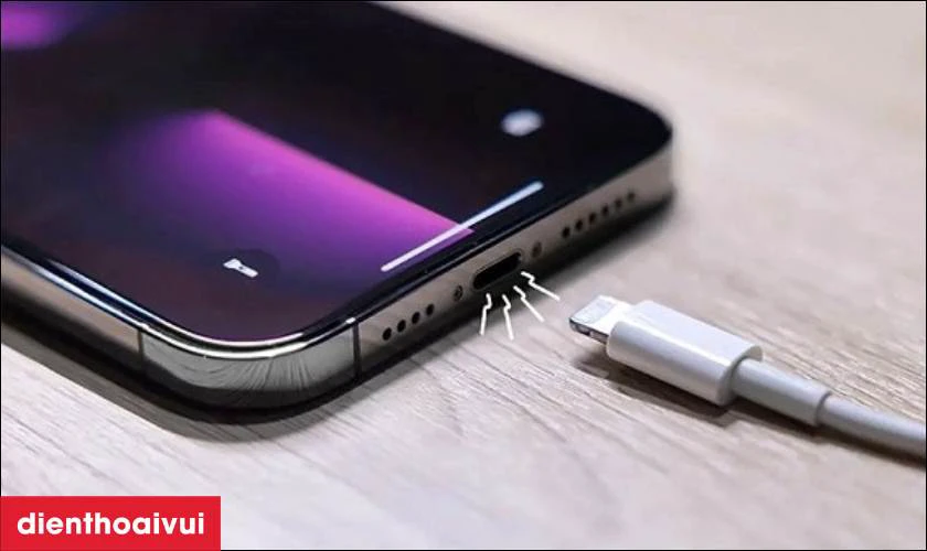 Khi nào bạn cần thay chân sạc iPhone XS Max chính hãng GENA?
