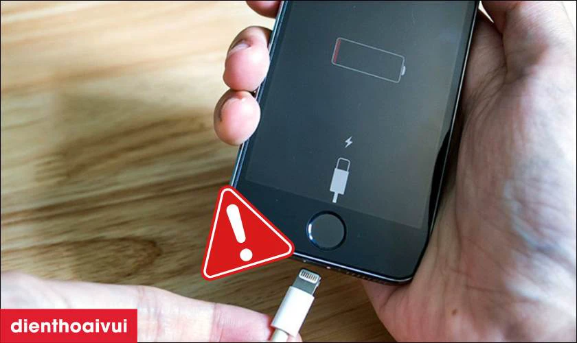 Cảm giác lỏng lẻo khi cắm sạc