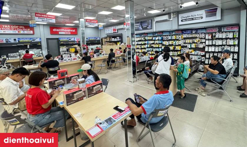 Địa chỉ thay chân sạc iPhone XS Max chính hãng GENA uy tín
