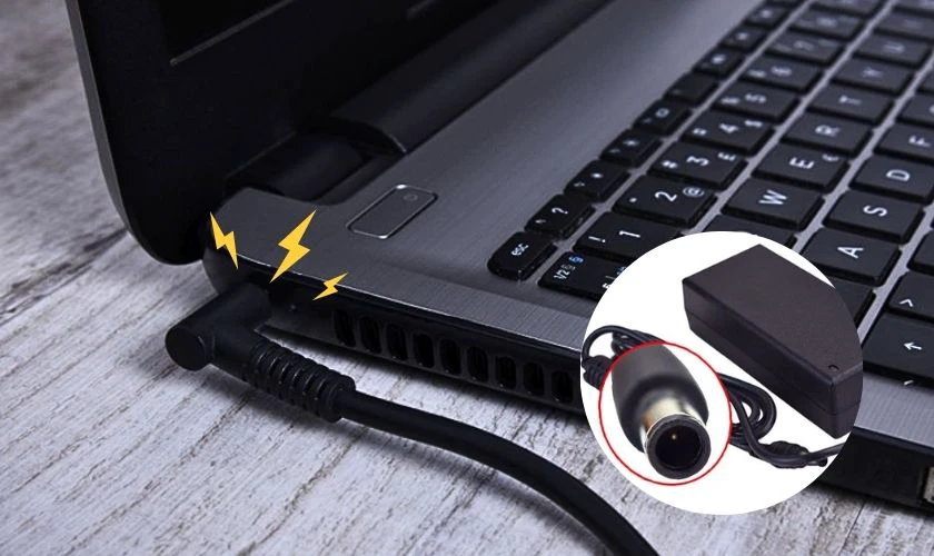 Vì sao nên thay chân sạc laptop Dell?