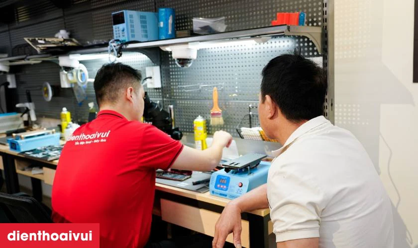 Quy tr&igrave;nh thay ch&acirc;n sạc OPPO