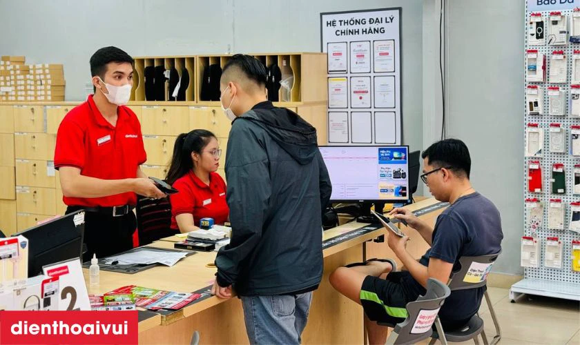 Quy tr&igrave;nh thay ch&acirc;n sạc Oppo A3X minh bạch tại Điện Thoại Vui