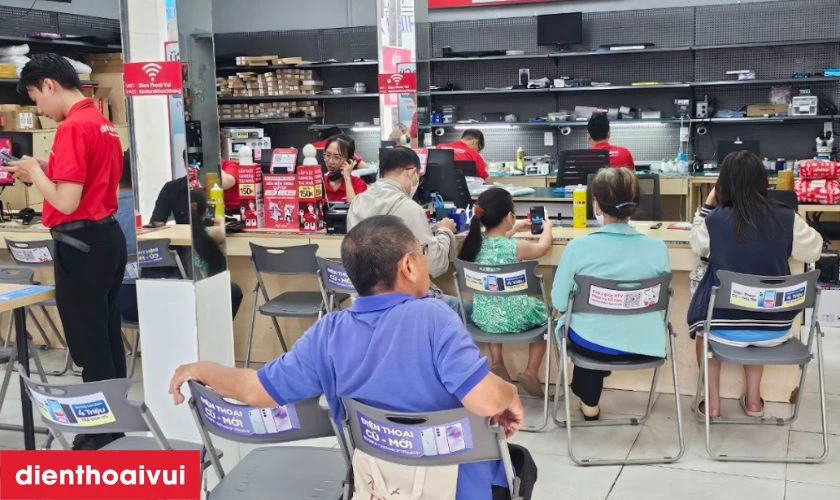 Địa chỉ thay ch&acirc;n sạc Oppo A60 ở đ&acirc;u gi&aacute; tốt tại TPHCM, H&agrave; Nội, Đồng Nai?