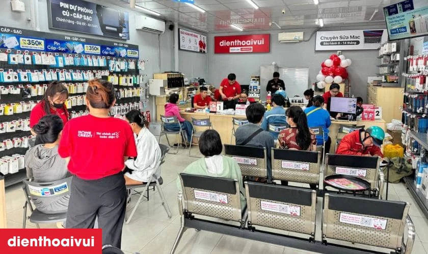 Địa chỉ thay ch&acirc;n sạc OPPO Reno 13 ở đ&acirc;u uy t&iacute;n