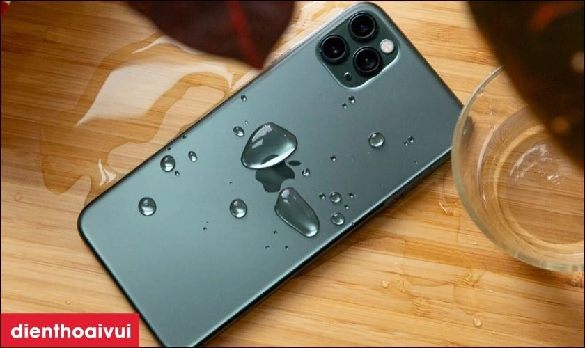 Nguyên nhân chân sạc bị hư hỏng
