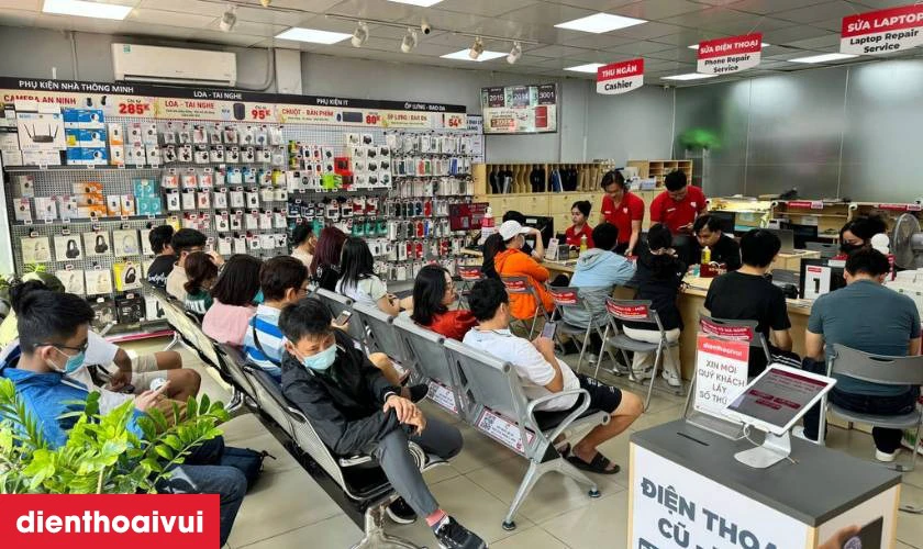 Dịch vụ thay chân sạc Safety iPhone XS Max chính hãng