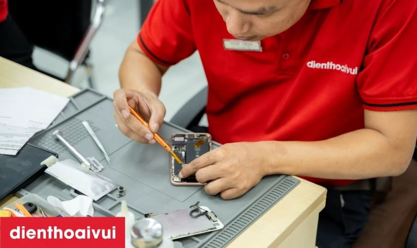 Địa chỉ thay chân sạc Samsung A05 ở đâu uy tín, lấy liền lại TPHCM và Hà Nội