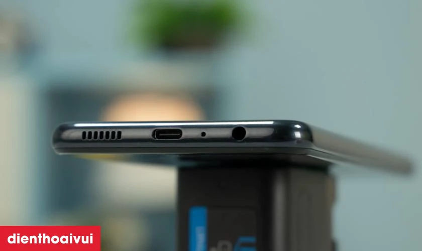 Các dấu hiệu nhận biết bạn cần thay chân sạc Samsung Galaxy A04